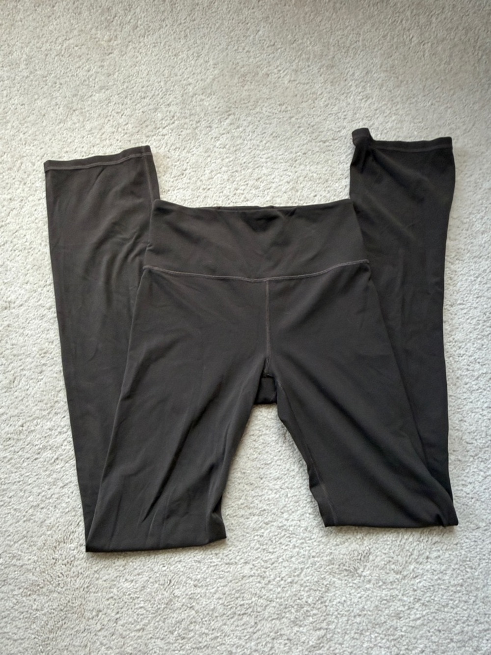 Athleta Elation Straight leg pant in Brown Size Small Tall